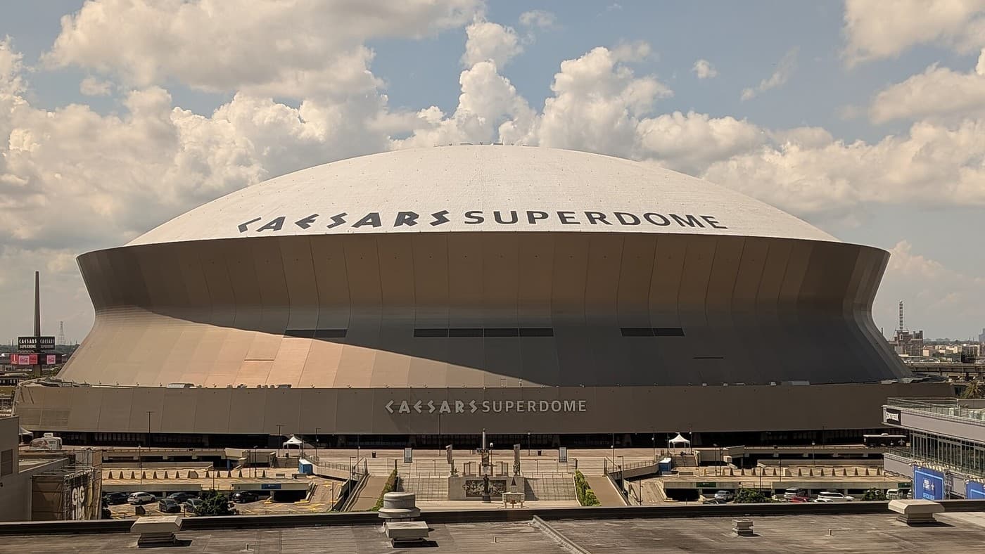 The Caesars Superdome in New Orleans, home of Super Bowl LIX. Illustrative photo, not the scene of the case.