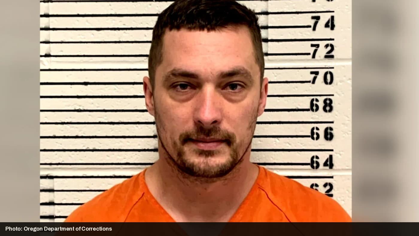 Booking photo of Jesse Lee Calhoun.