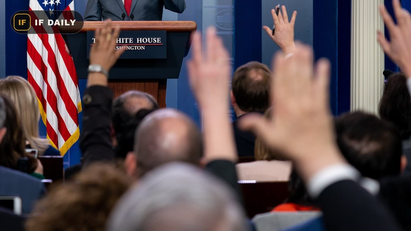 Reporters raise their hands at a White House press briefing. Archive illustration from 2019, not from this week.