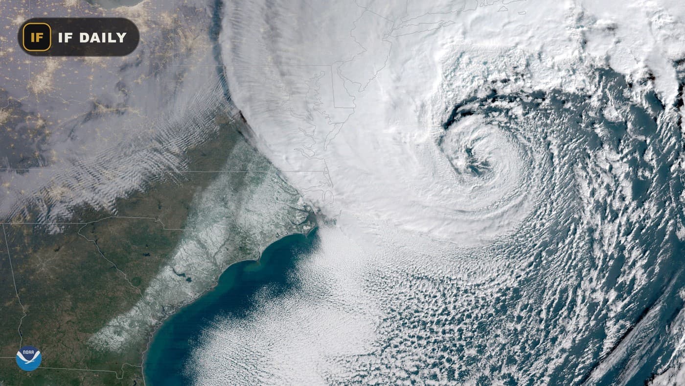 Satellite image of a nor'easter storm system off the US East Coast