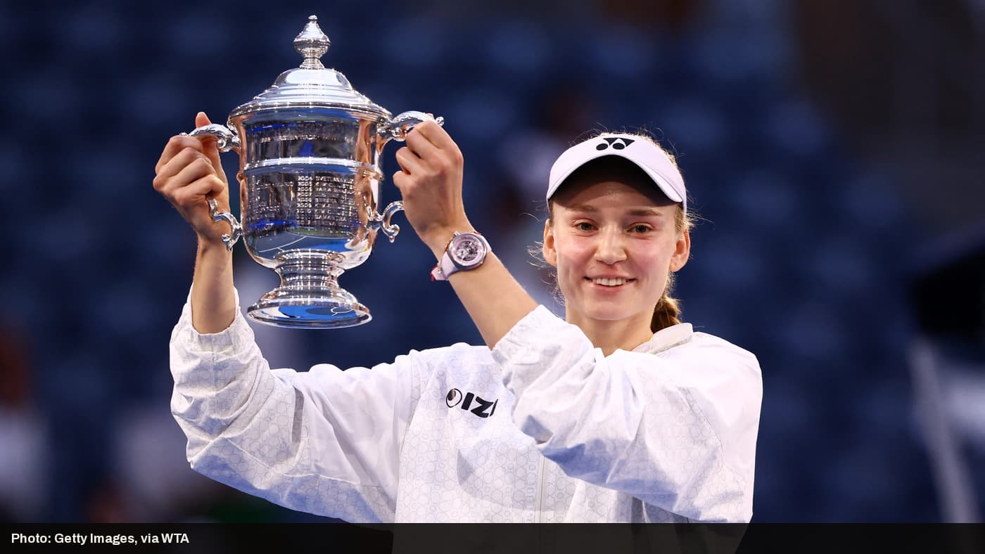 Elena Rybakina holds the US Open trophy after winning the 2026 women's final.