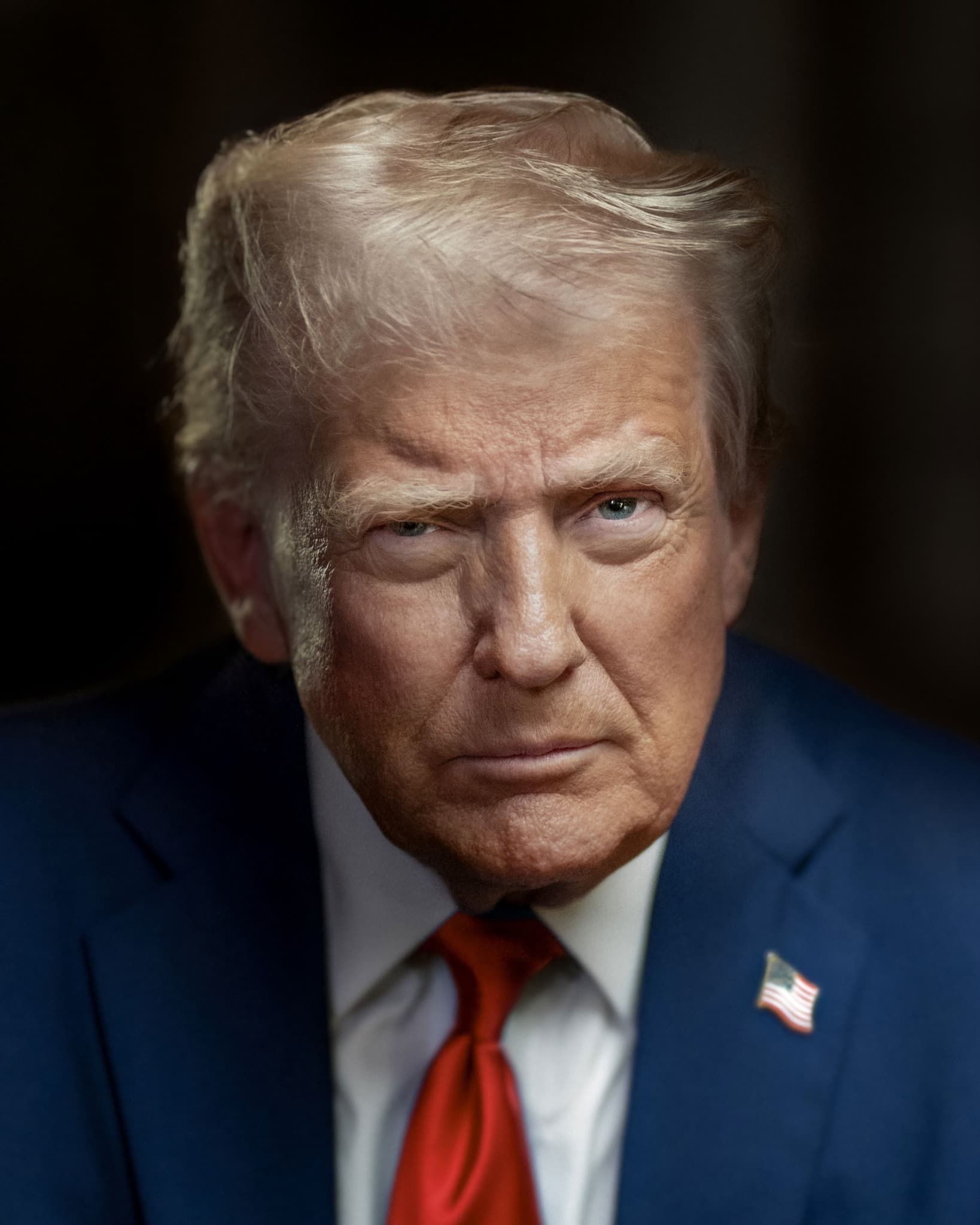 Official portrait of President Donald Trump, 2025