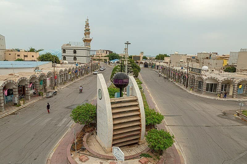 A street on Kharg Island, Iran's main oil export terminal (file photo, 2022)