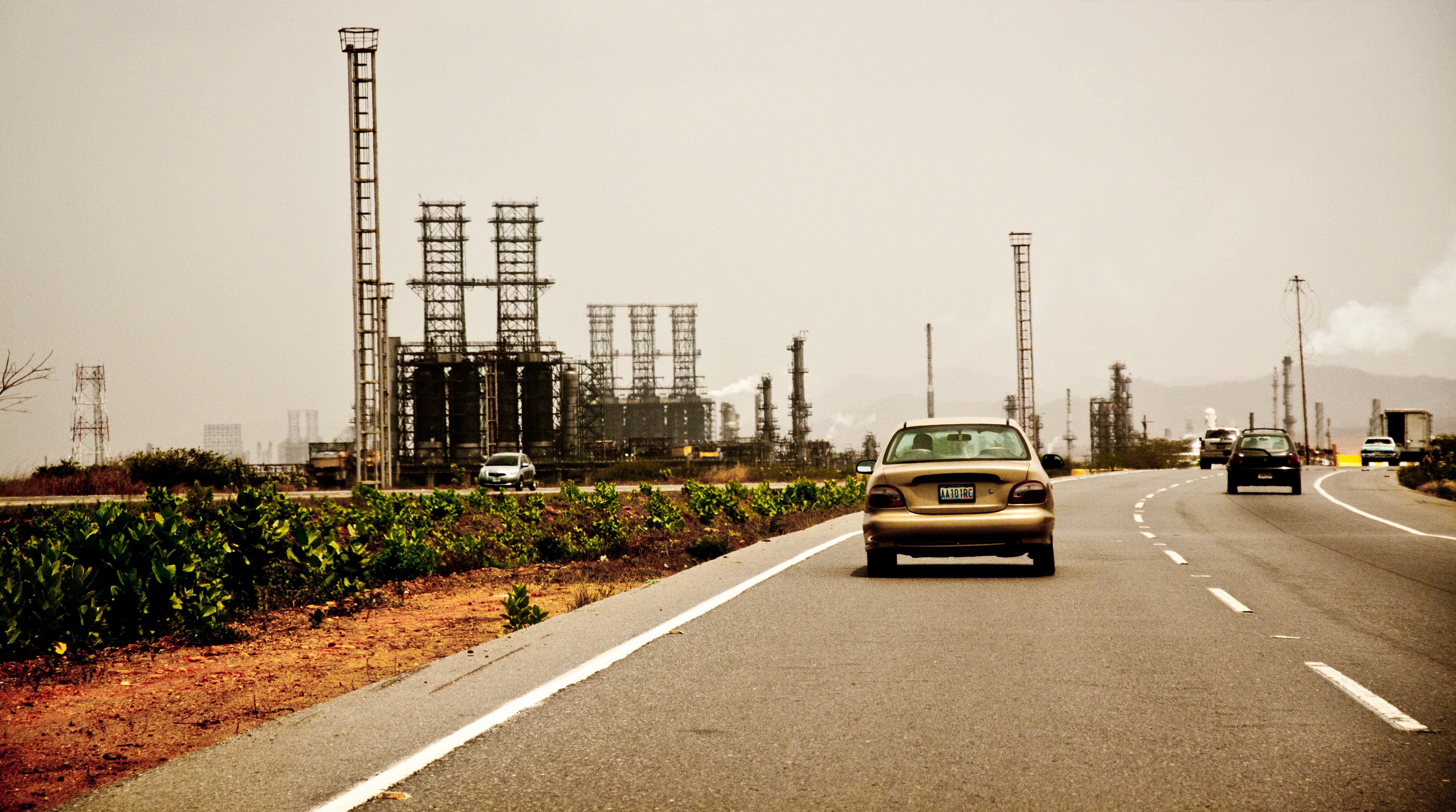 An oil refinery in Puerto La Cruz, Venezuela (file photo)