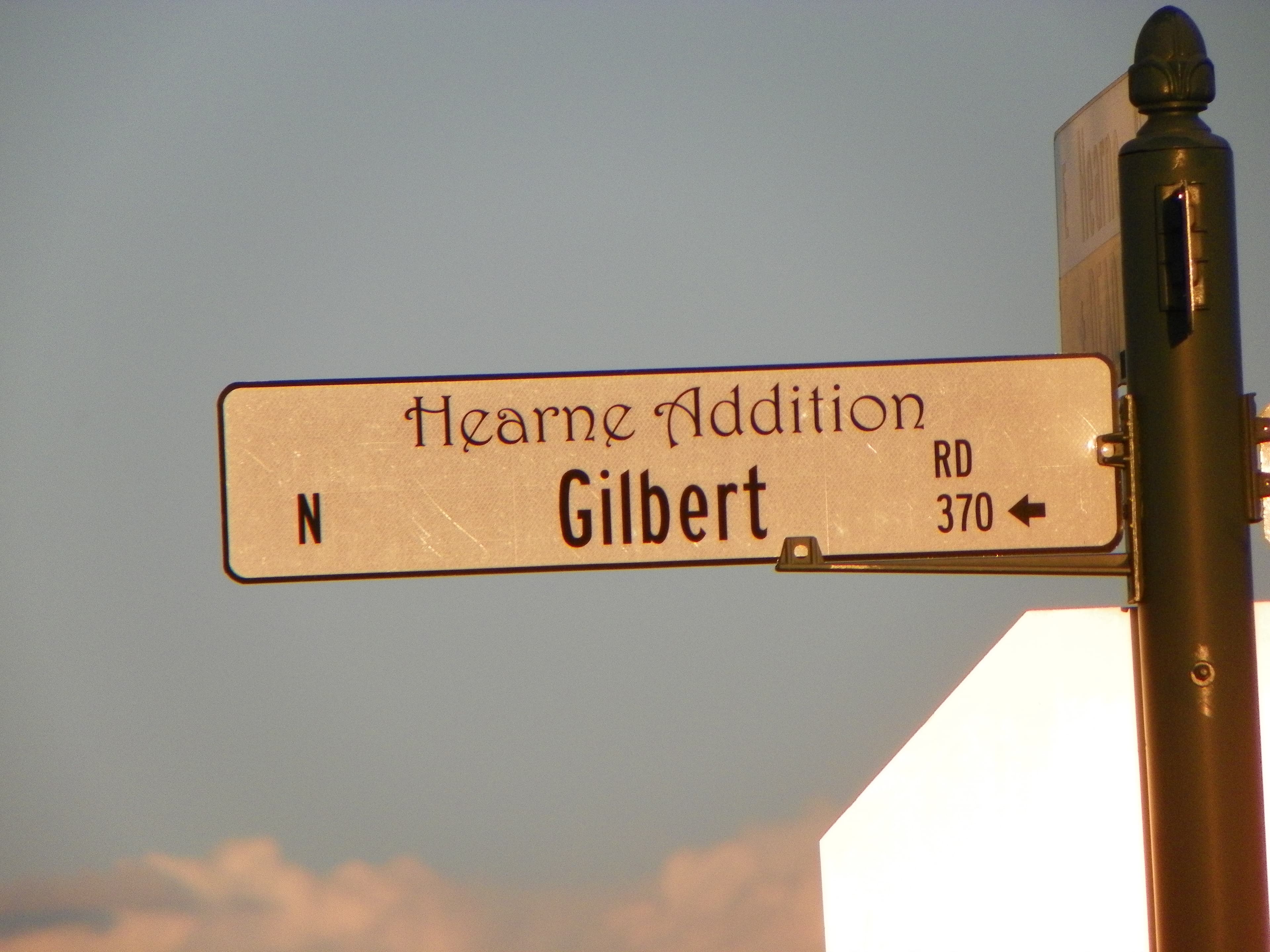 A street sign in Gilbert, Arizona, near where the encounter took place (file photo of the town, not the individuals involved)